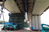 Sensitive spot big scale high way construction, Kenoudou accross Shinkansen. (38)
